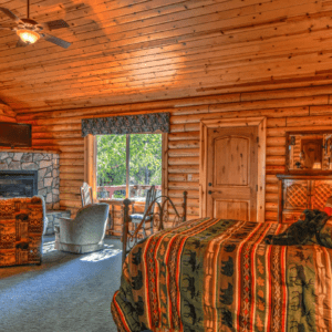 River_Retreat_Lodge_Swan_Valley_Hotel_Yellowstone_Suite 2 - River Retreat Lodge